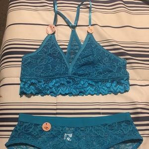 Lace Teal brallet and panty set